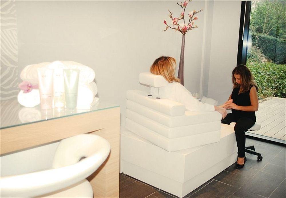 & Le Pavillon Hotel