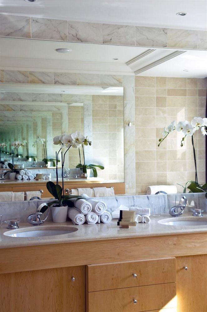 Hotel & Le Pavillon