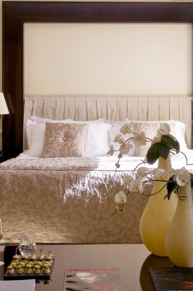 & Le Pavillon Hotel