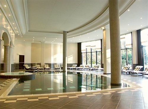 & Le Pavillon 5* Charbonnières-les-Bains