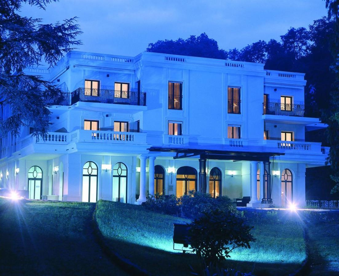 & Le Pavillon Hotel