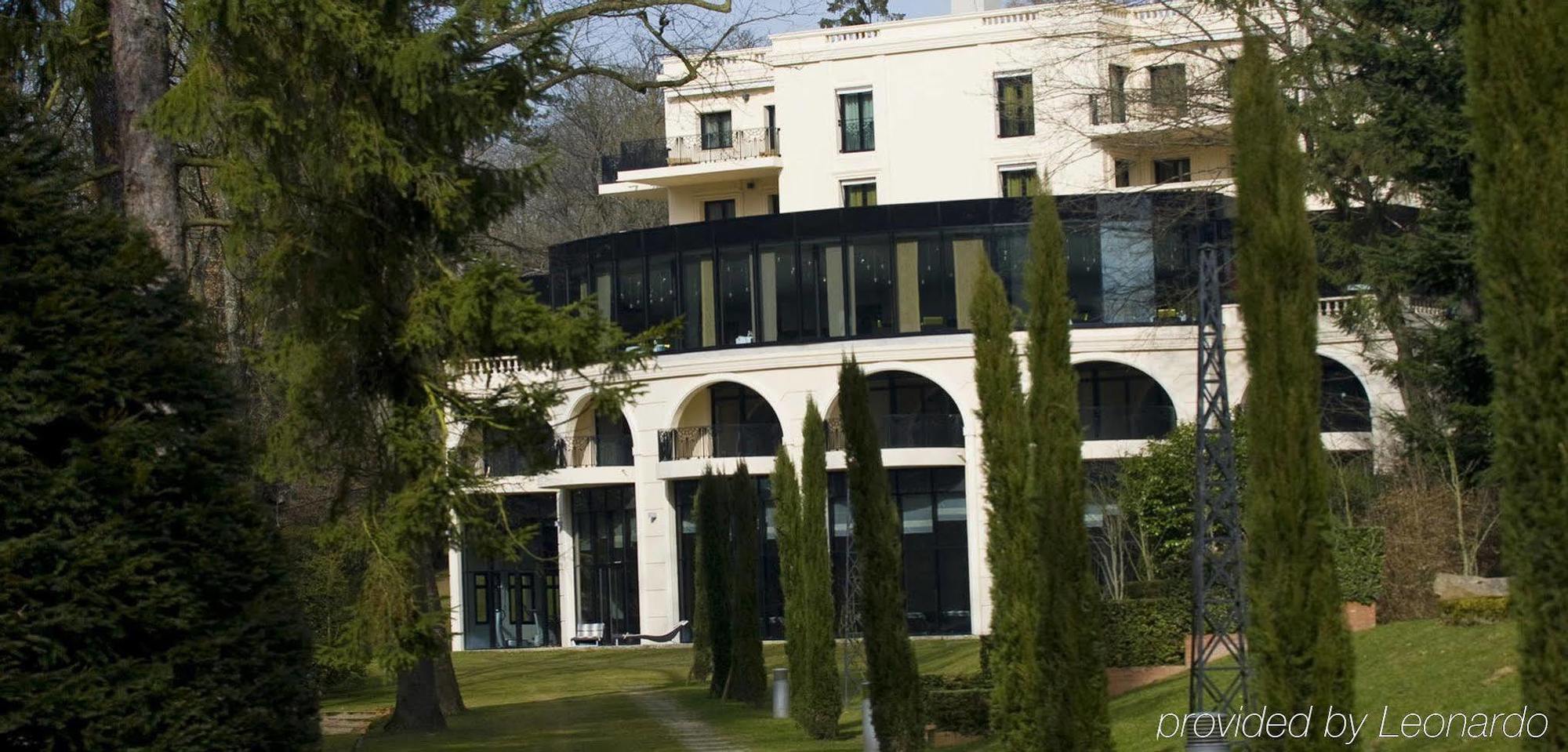 & Le Pavillon Hotel
