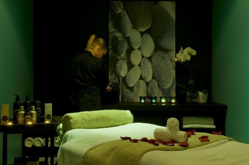 & Le Pavillon Hotel 5*